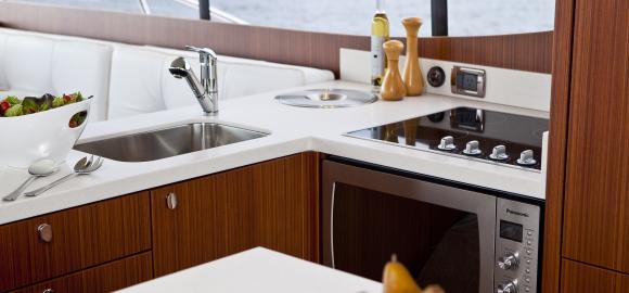 Maritimo M53 Cruising Motoryacht Stateroom